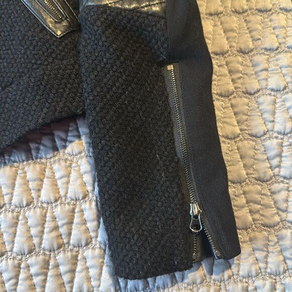 Vince For Bergorf Goodman Black Leather Trim Wool Tweed Moto Jacket Size XS - Picture 8 of 13